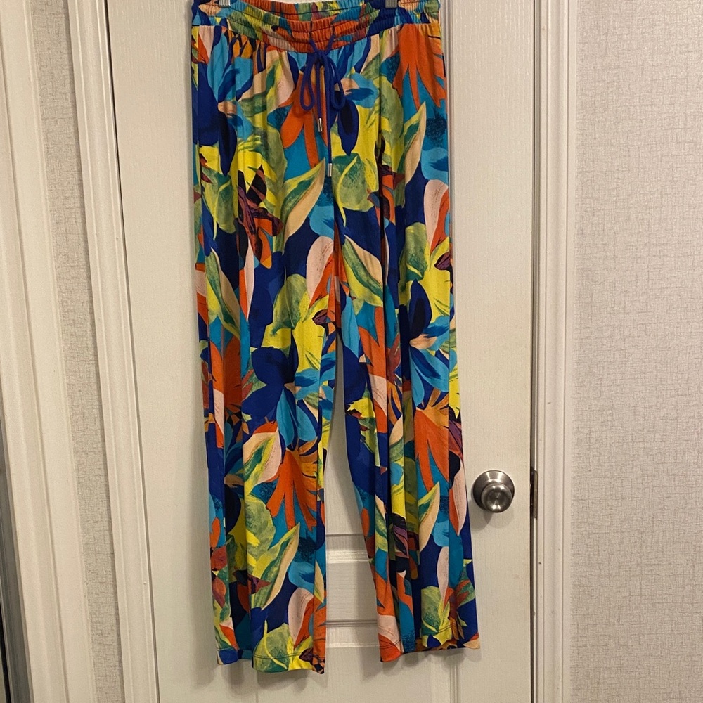 Zac & Rachel Vibrant Leaf Print Wide Leg Pants